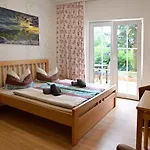 Ferienwohnanlage Koenigerode Alojamento de Acomodação e Pequeno-almoço Konigerode