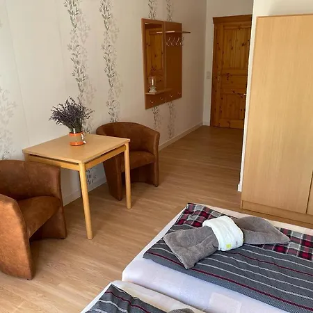 住宿加早餐酒店 Ferienwohnanlage Koenigerode 3*