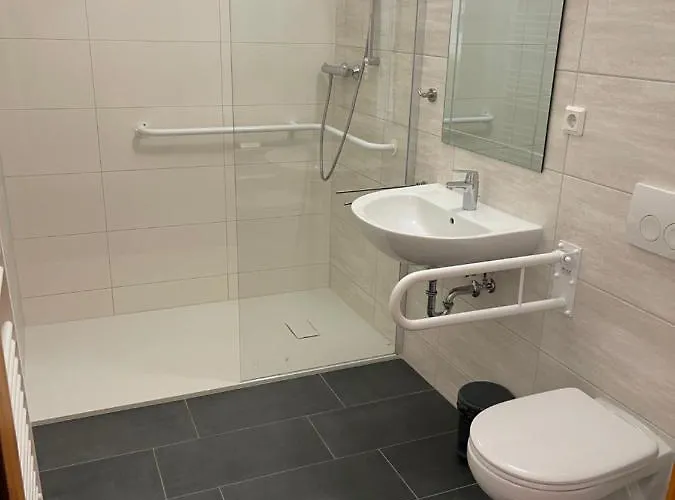 Ferienwohnanlage Königerode Frühstückspension 3*